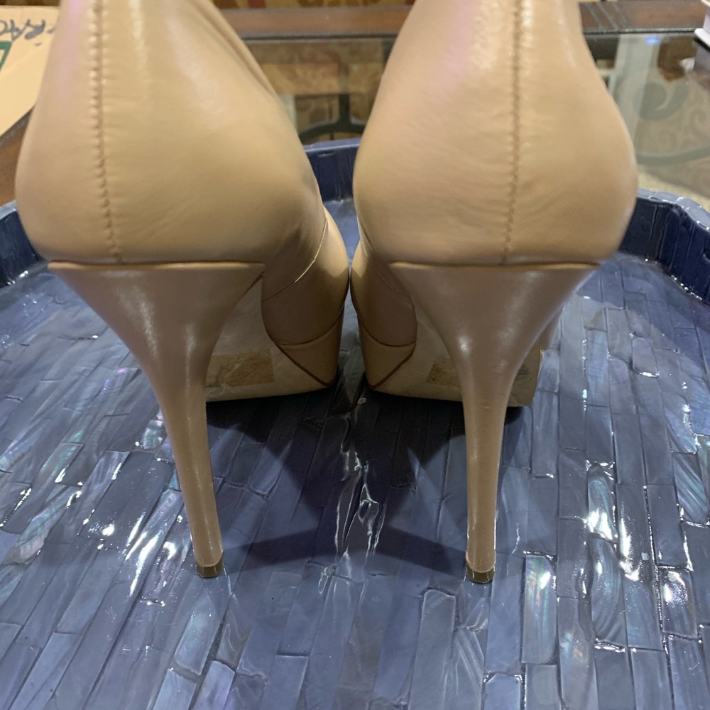 Baker Platform Pump - image 3